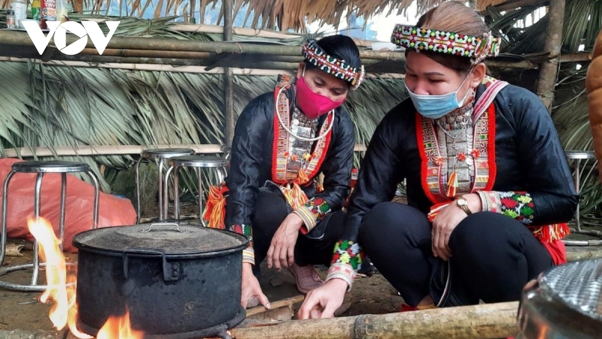 Festival held to pray for bumper crop of Red Dao ethnic people